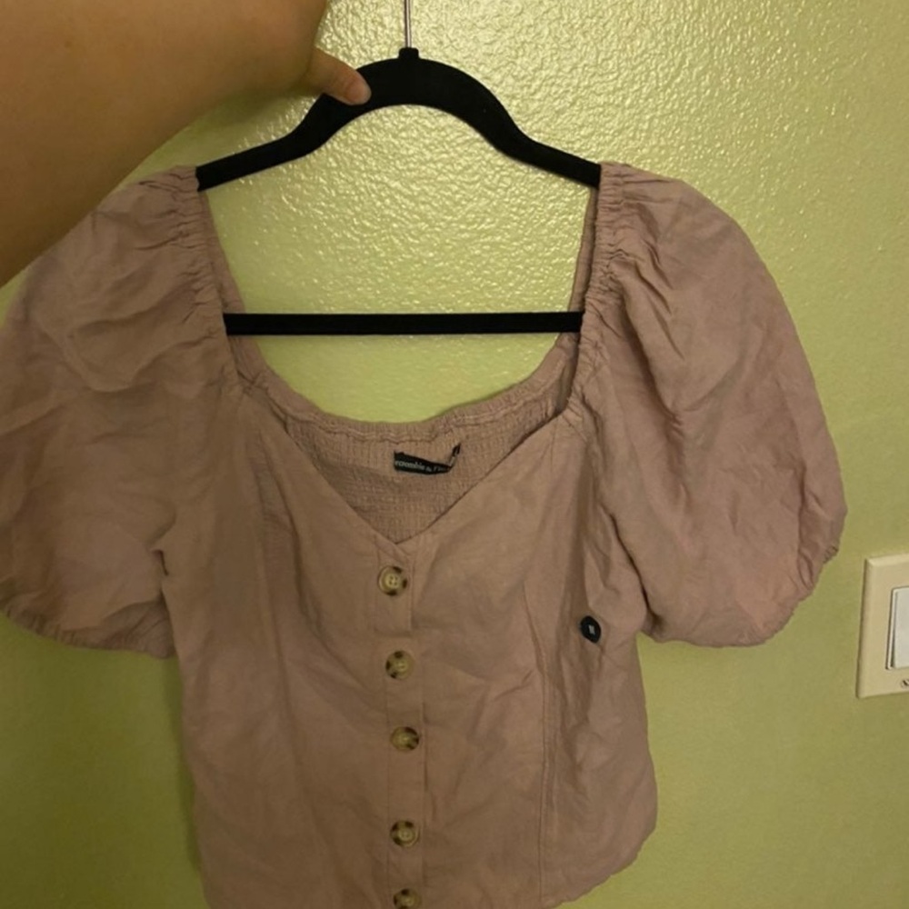 Abercrombie & Fitch Light Pink Puff Sleeve Blouse - Picture 7 of 8